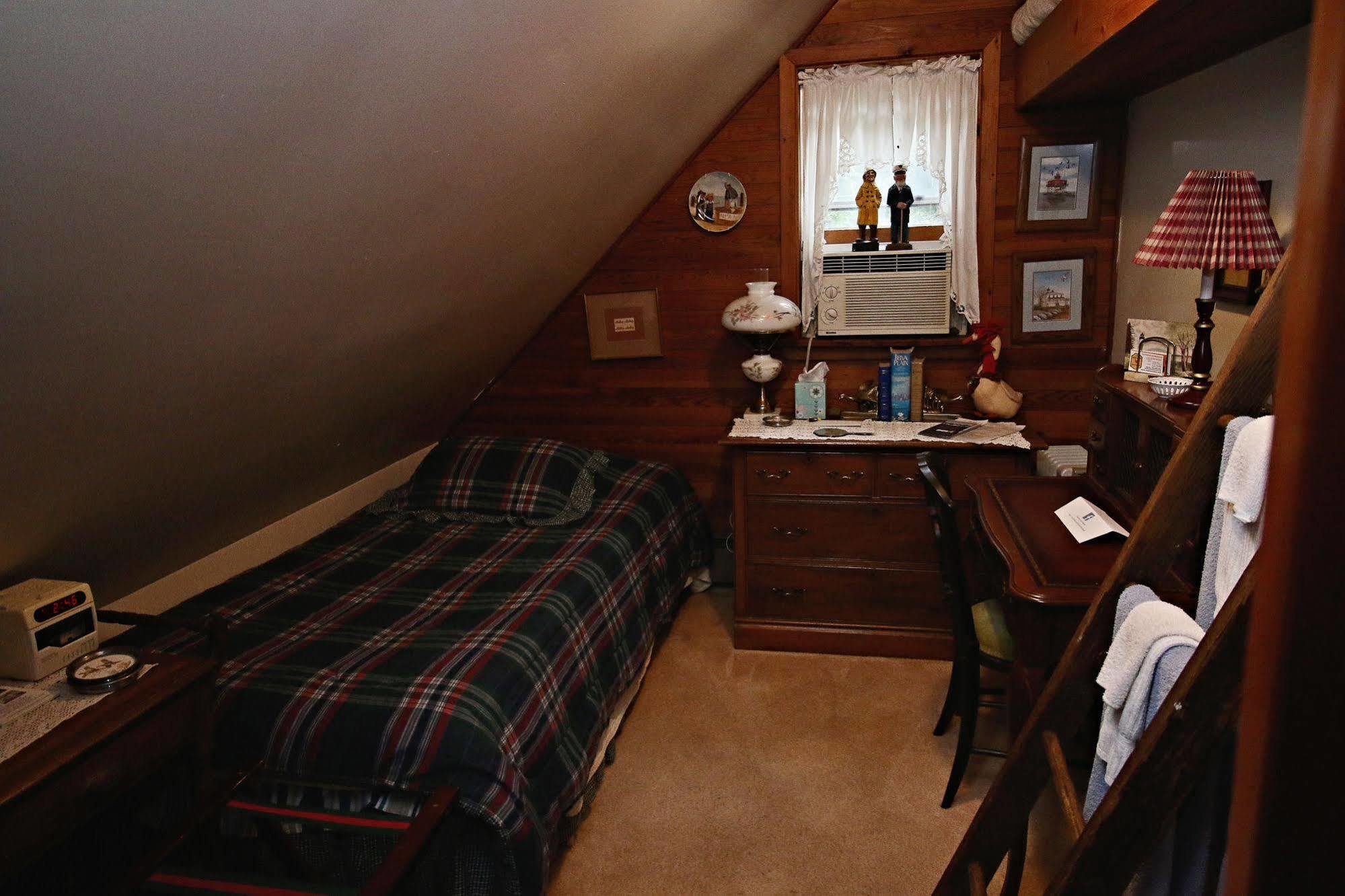 Ebenezer House Bed & Breakfast Burtonsville Dış mekan fotoğraf